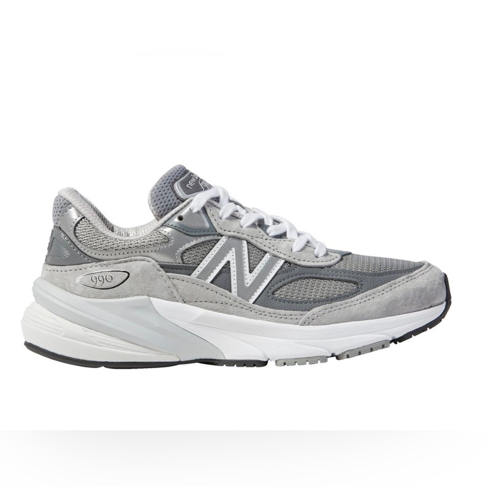 Women's New Balance 990V6 Running Shoes